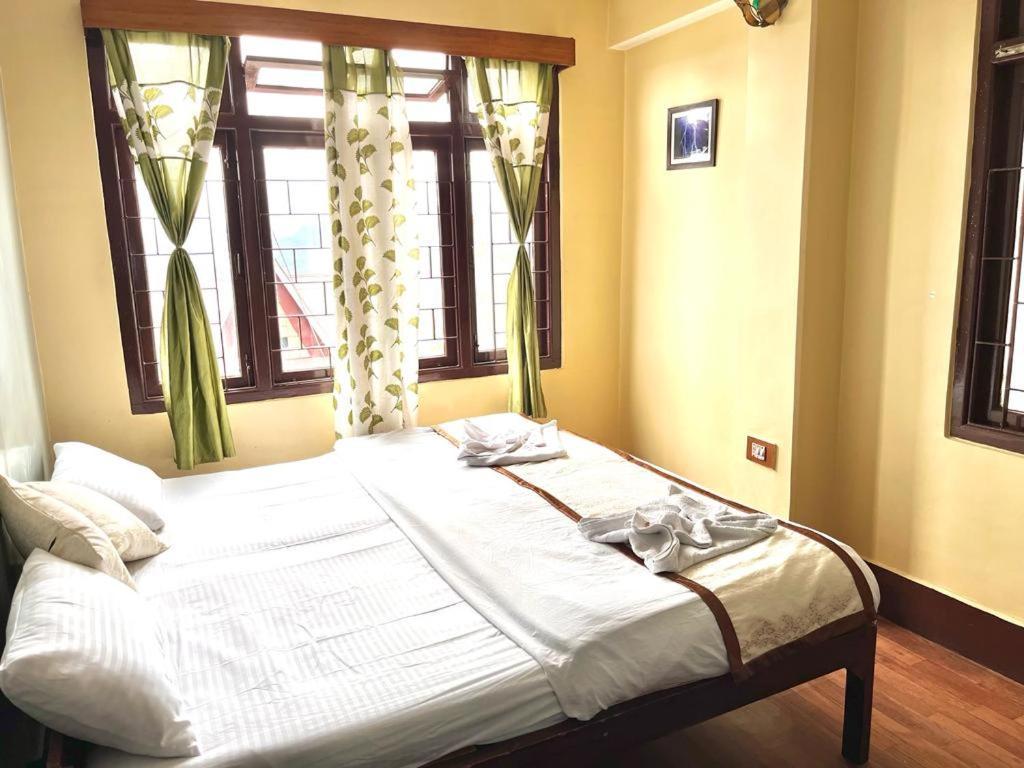 Hotel Red Rose Gangtok Exteriér fotografie